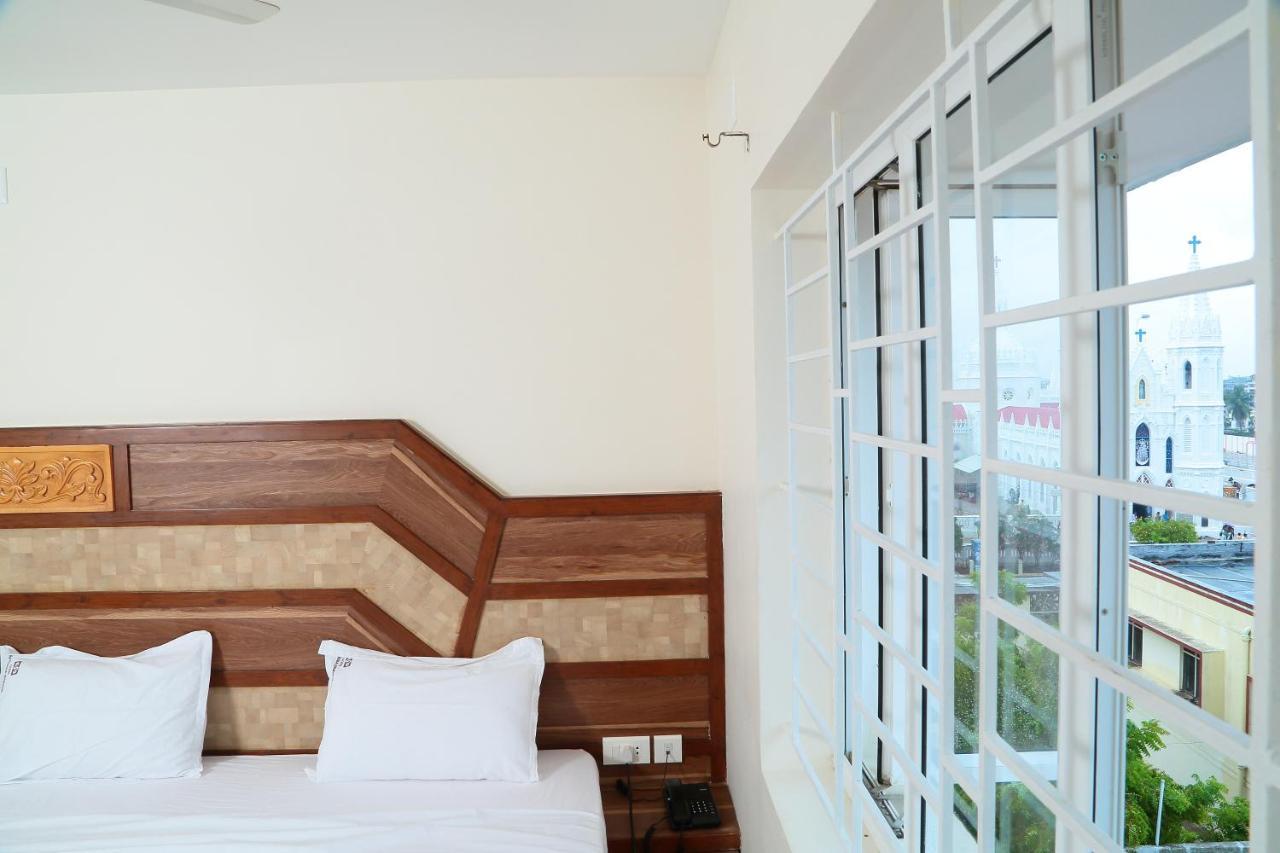 Annai In Saravana Bhavan Fine Stay And Restaurant Velankanni Ngoại thất bức ảnh