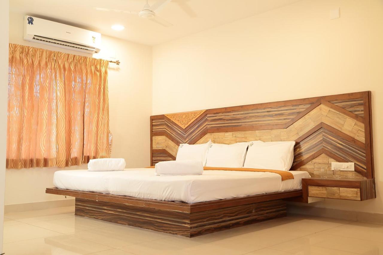 Annai In Saravana Bhavan Fine Stay And Restaurant Velankanni Ngoại thất bức ảnh